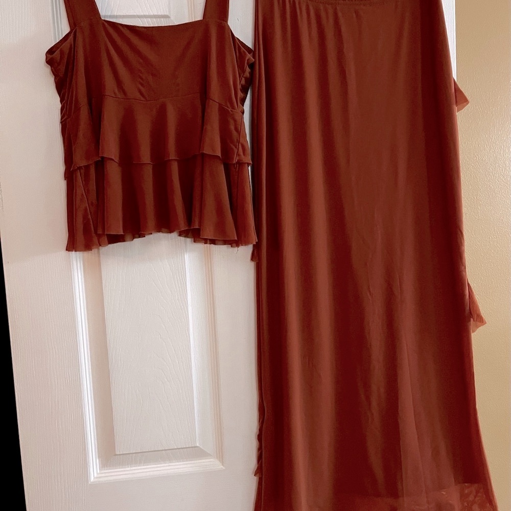 Women’s /Source Unknown Ruffled Burnt Orange Skirt Set Size XS - Picture 4 of 6